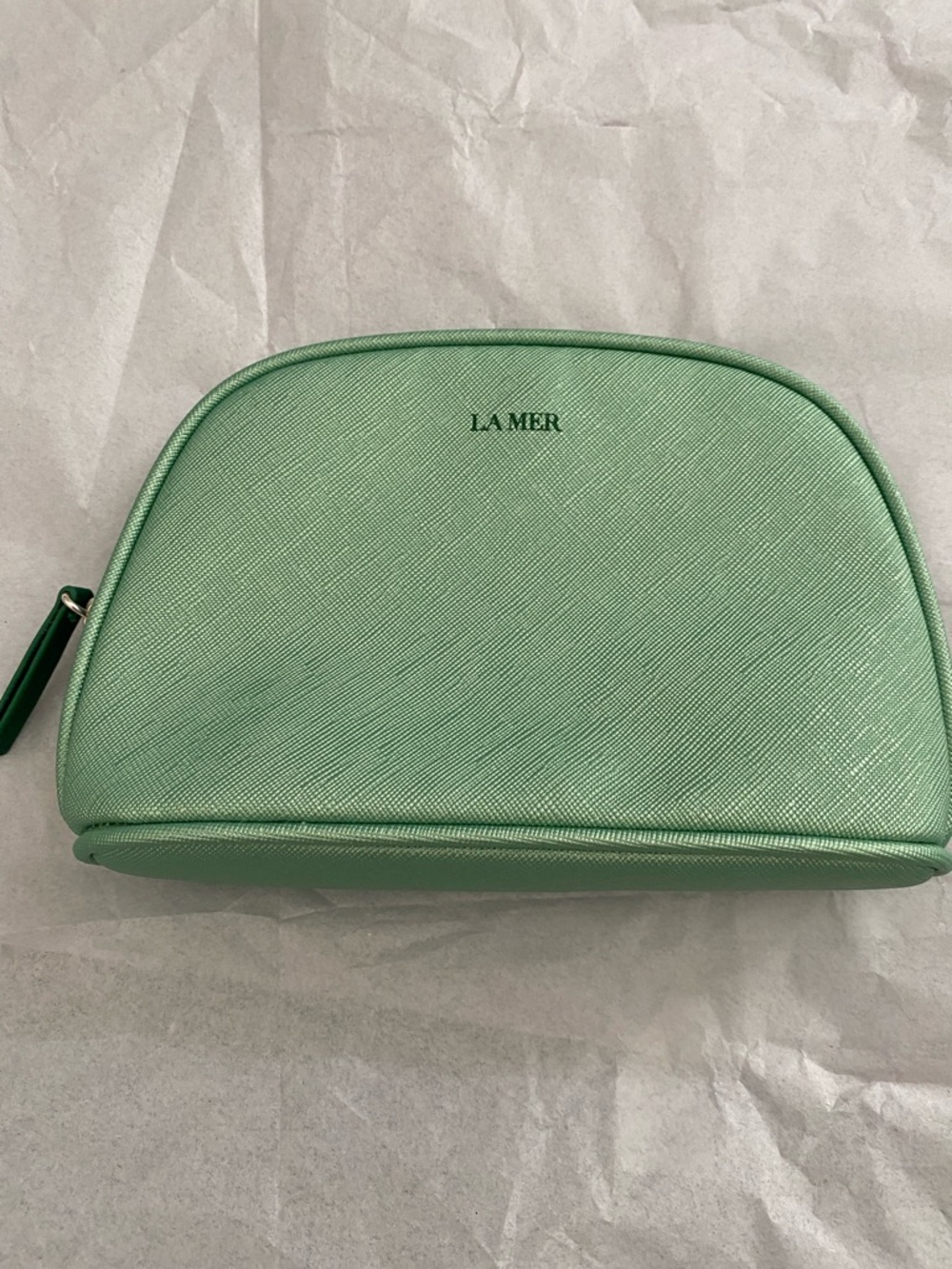 La Mer Light Mint Cosmetic Case